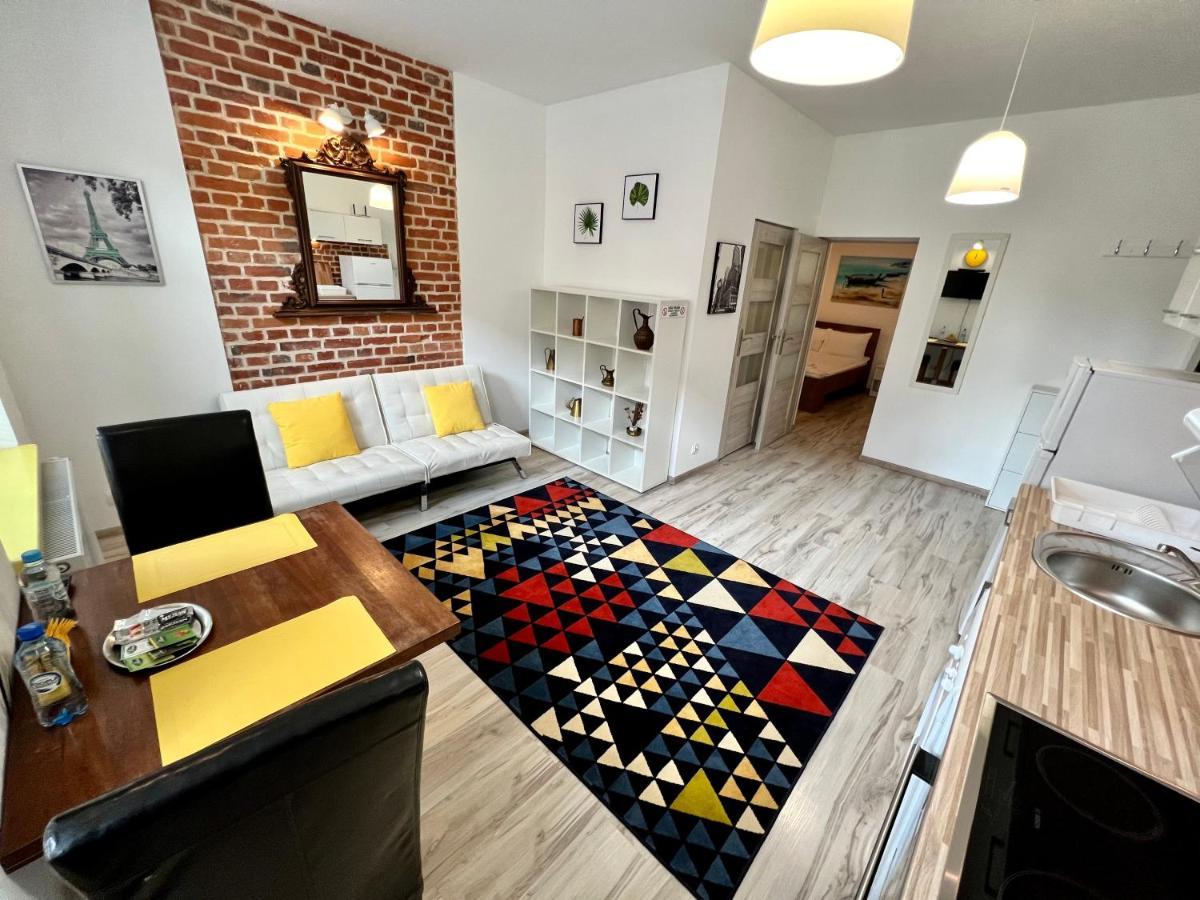 Red&Yellow Apartments Centrum Olsztyn  Extérieur photo