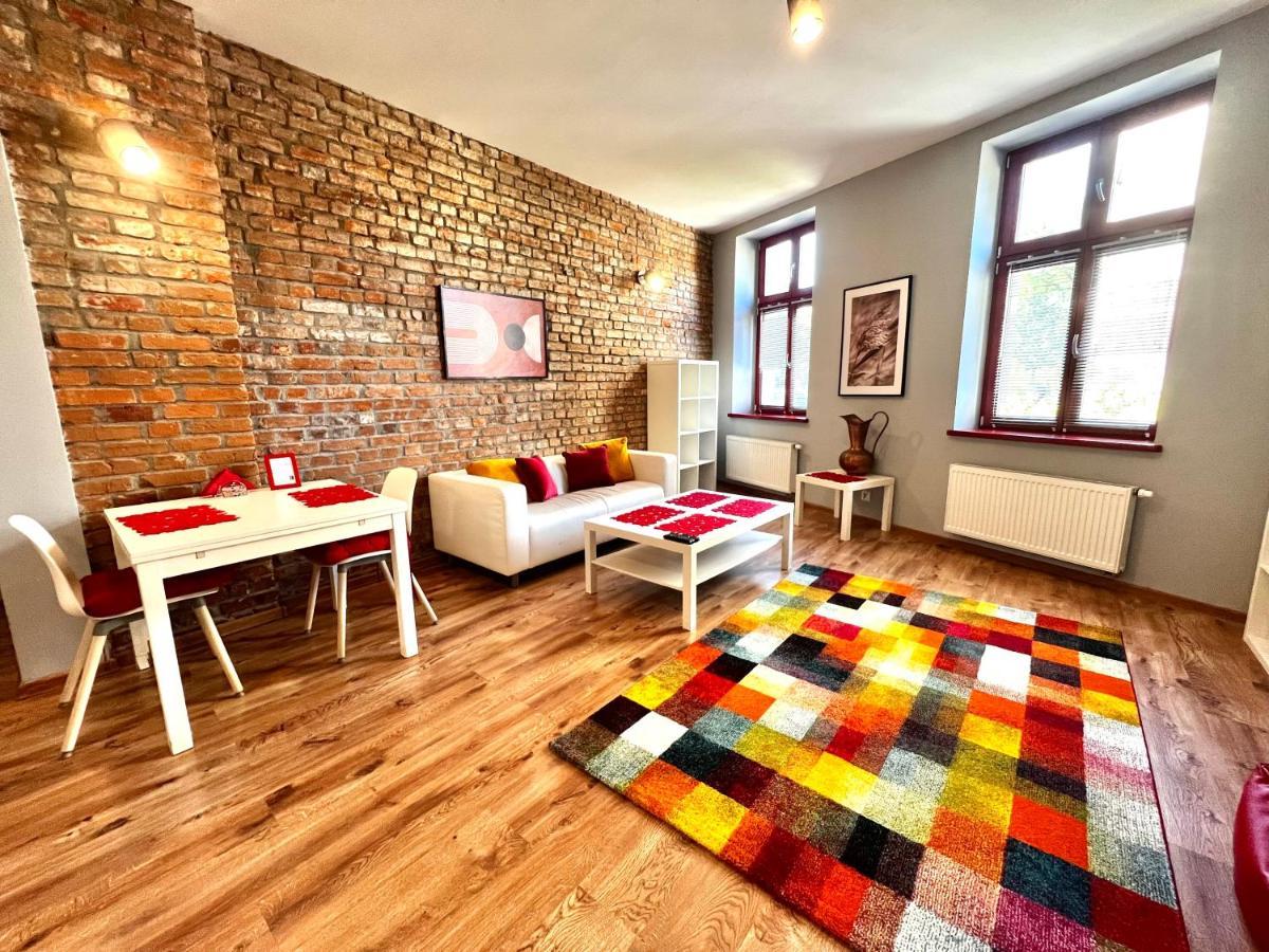 Red&Yellow Apartments Centrum Olsztyn  Extérieur photo