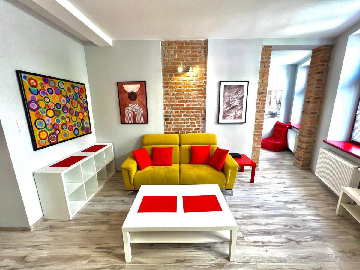 Red&Yellow Apartments Centrum Olsztyn  Extérieur photo