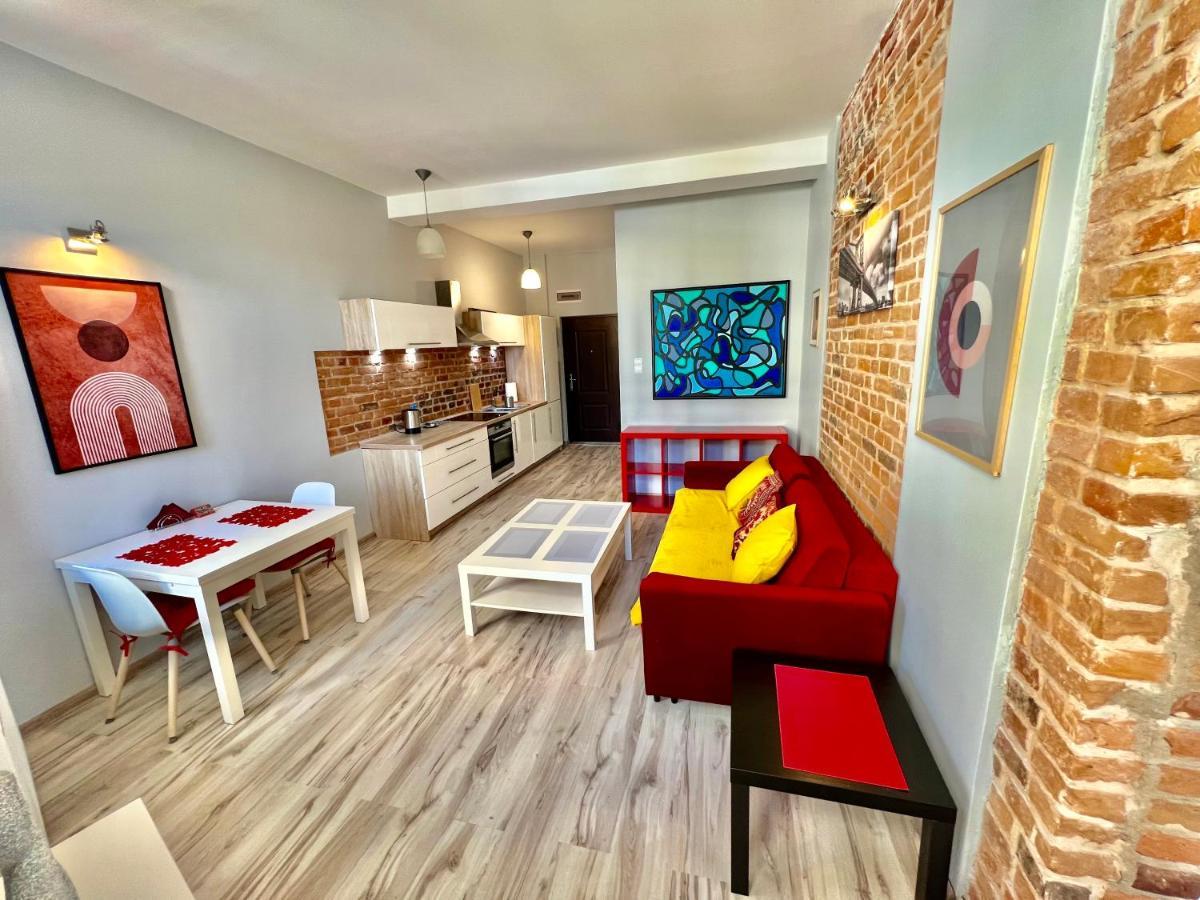 Red&Yellow Apartments Centrum Olsztyn  Extérieur photo
